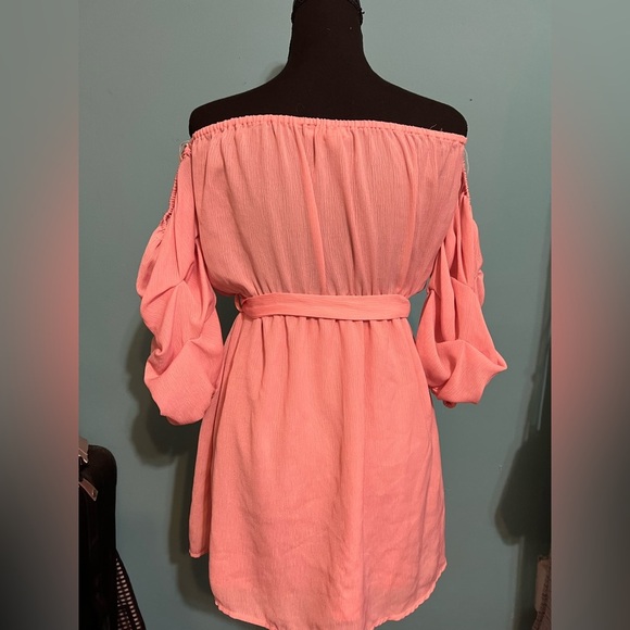 #14 Pink dress - Picture 4 of 5